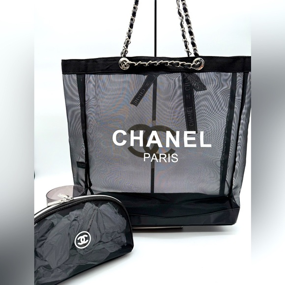 CHANEL MESH TOTE WITH POUCH SHW GWP (NEW) - Picture 1 of 2
